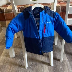 Columbia 4T jacket like new